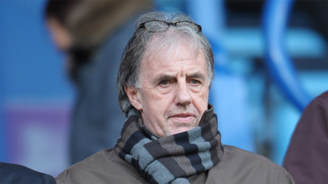 mark-lawrenson-glasses-head-scarf-newcastle-united-nufc-1120.jpg